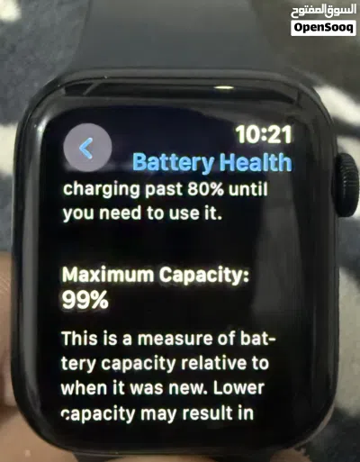 ساعة أبل SE 2 GPS 44mm midnight مستعملة استعمال قليل جدًا 4