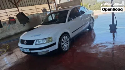 فولكسفاغن باسات Standard 3