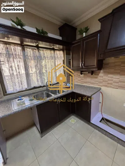شقة * مميزة * 4نوم * مطلة * موقع مميز * خلدا 4