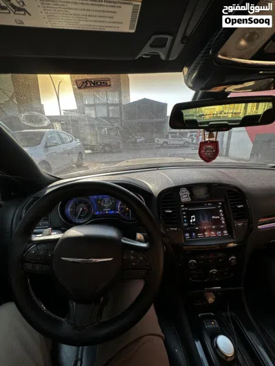 Chrysler 300 300S v8 2