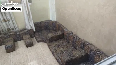 فراش عربي بحاله جيده الطقم ناقصه فرشتين بصير كامل 3
