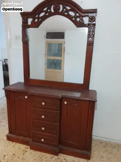 تسريحة مع مراية 2
