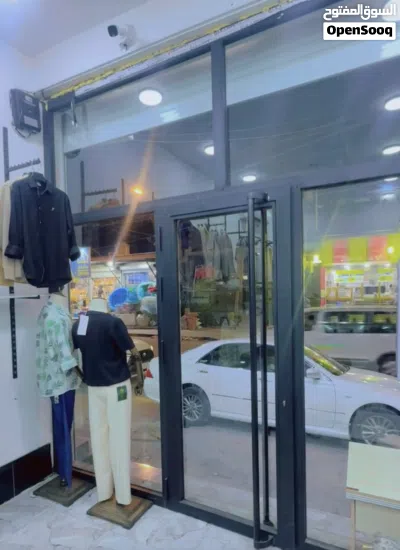 محل ملابس للبيع سعر جدا مناسب 3