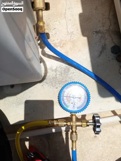 AC Service 3 Omr and also building Electrician 2