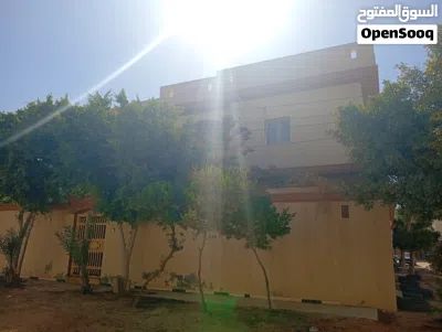 فيلا دورين للبيع تاجوراء اسبان طريق الشط 4