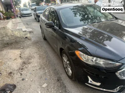 Ford Fusion SE 3