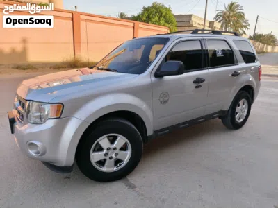 Ford Escape XLT 4