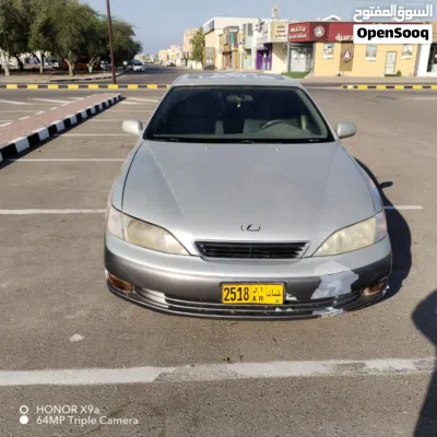 لكزس LS Standard 4