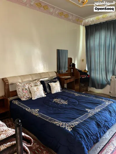 للبيع غرفت نوم عرطه جديد دولاب ست فتحات خارجي مقوى اخو الجديد السعر بـ180 الف الموقع صنعاء 2