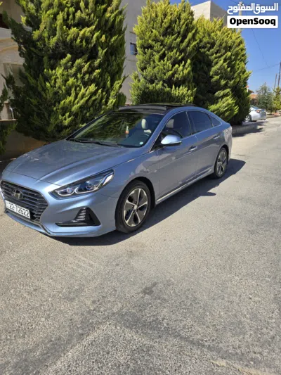 Hyundai Sonata Limited 4