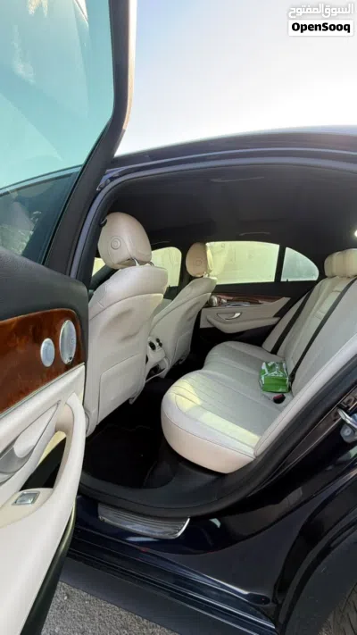 Mercedes Benz E-Class E 300 4