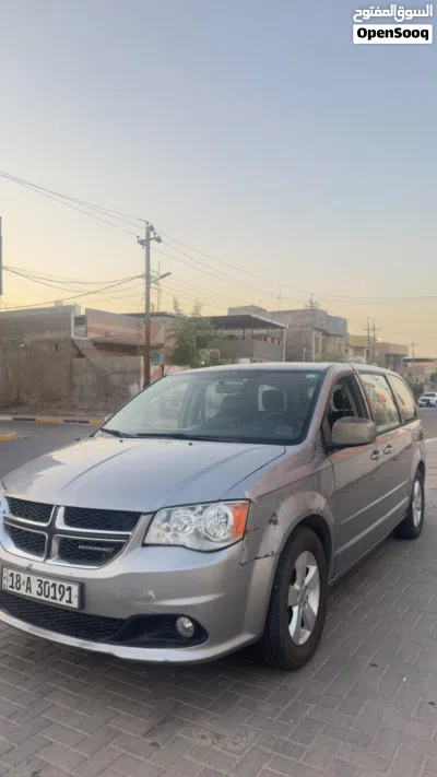 Dodge Caravan Standard 3