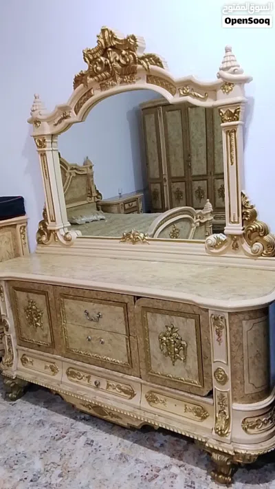 غرفه نوم خشب زان شكل ملكي كلش قويه وخشبهه نضيف 3