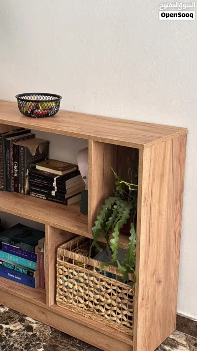 Bookcase 6 shelves 2