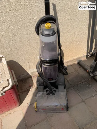 BISSEL CARPET CLEANER 3