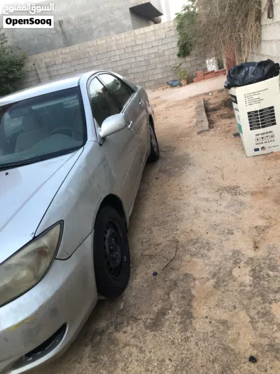 Toyota Camry LE 2