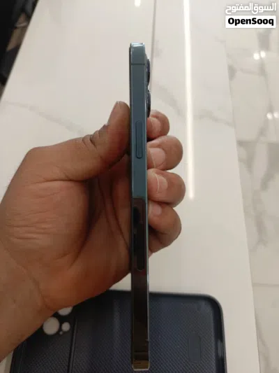 ايفون 12 برو ماكس للبيع 2