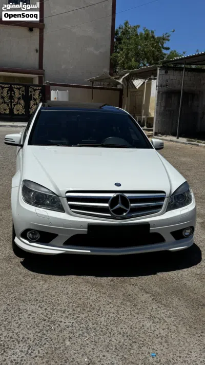 مرسيدس بنز الفئة-C C 250 2