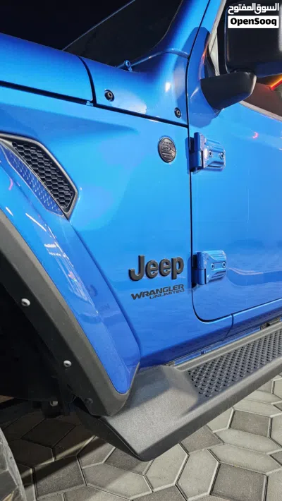 Jeep Wrangler Sahara 2