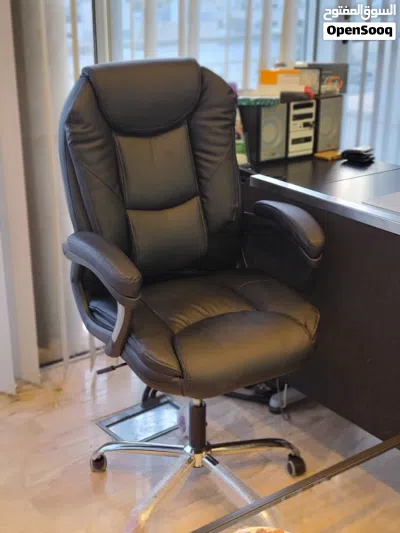 كرسي مدير جلد طبي \ Office Manager Leather Chair 2