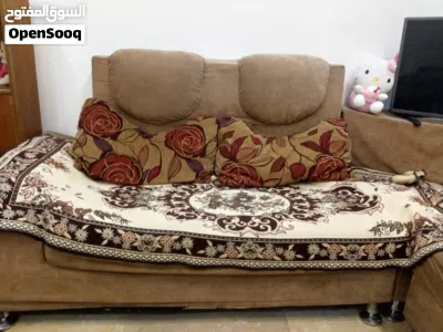تخم مستعمل شي قليل 3 قنفات ومن ضمنهم زاويه حلوا 4