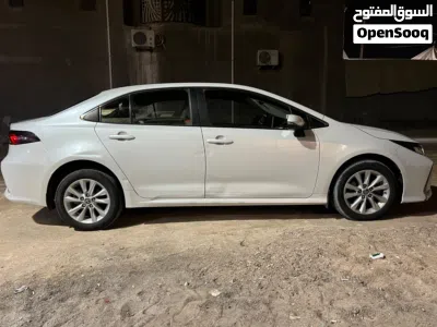 Toyota Corolla GLI 2