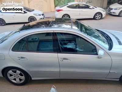 Mercedes Benz E-Class E 350 3