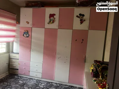غرفة نوم بناتي تفصيل خشب زان للبيع 2