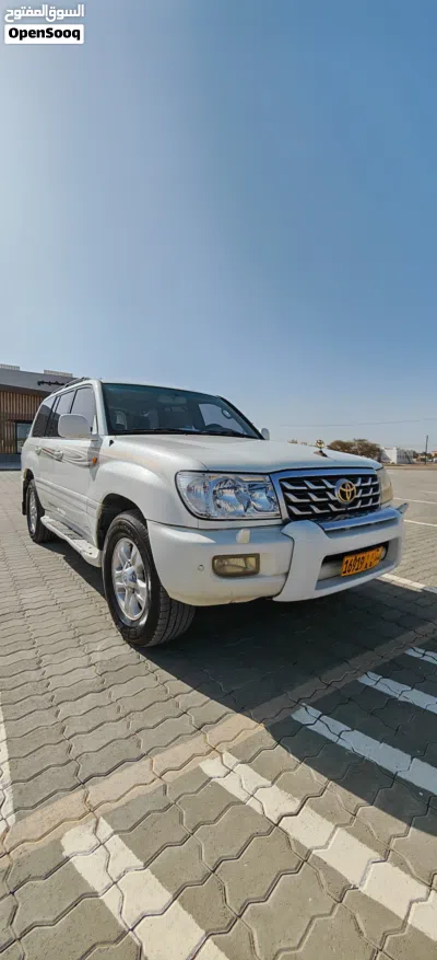 Toyota Land Cruiser GX 3