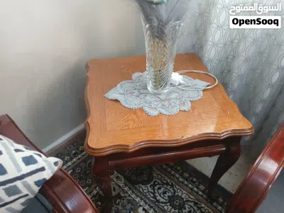 طاولات للبيع 2