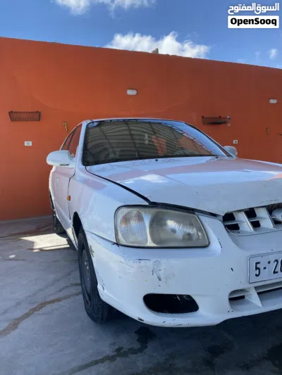 Hyundai Verna S 2