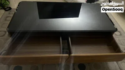 Coffee table طاولة 2