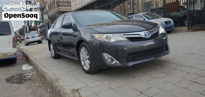 Toyota Camry XLE 2