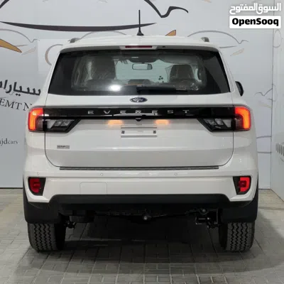فورد ايفرست Standard 4