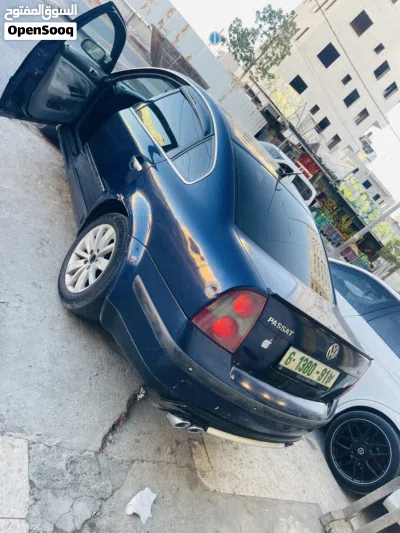 فولكسفاغن باسات Standard 4