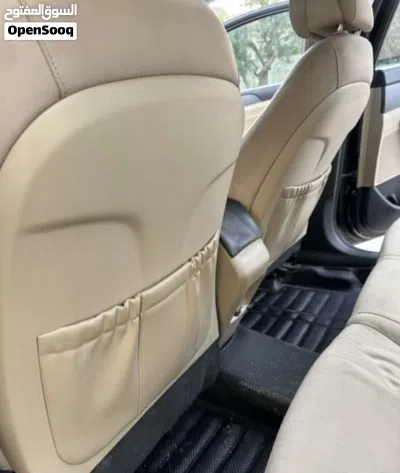 Hyundai Sonata Standard 4