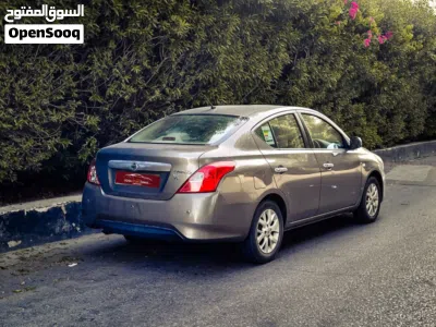Nissan Sunny SL 4