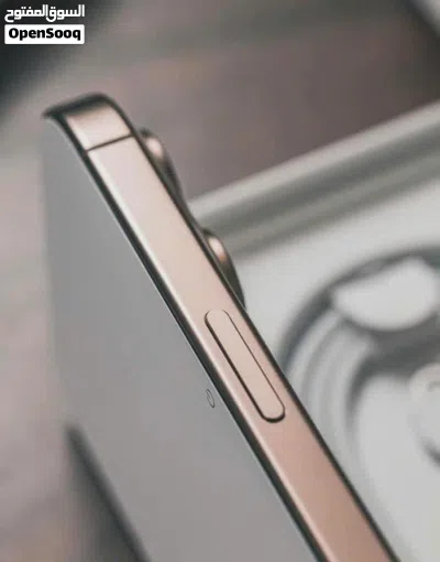 iPhone 16 pro max 3