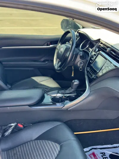 Toyota Camry SE 3