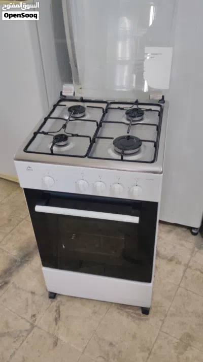 نبيع طباخ 4 شعله بحاله ممتازه استخدام خفيف معا التوصل التشغيل والكفاله طباخ بحاله ممتازه 2