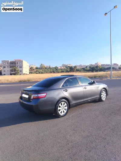 Toyota Camry XLE 2