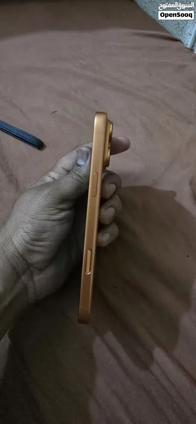 3 days used good condition but No original i fone duplicate but same original different duplicate 3