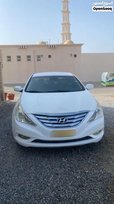 Hyundai Sonata SE 3
