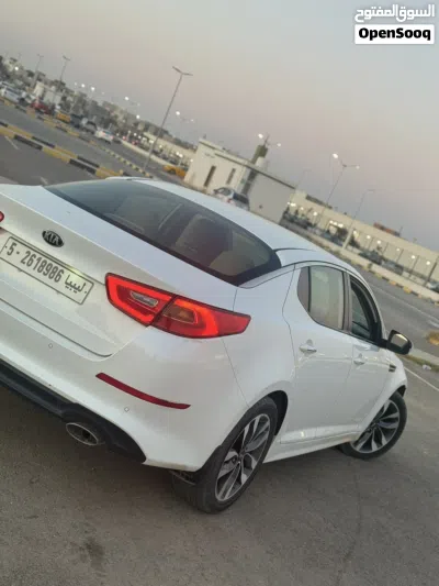 Kia K5 EX 3