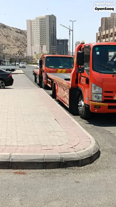 24/7 Tow Truck & Car Recovery in Makkah Hydraulic Flatbed 4