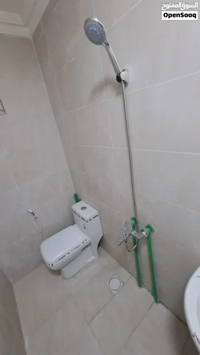 غرفة للايجار الخوض السادسه A room for rent in al khoud 6 3