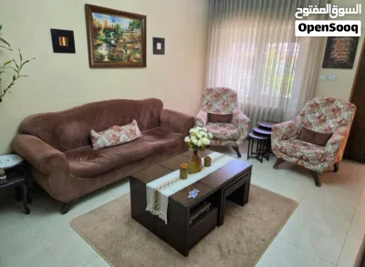 كنب بحالة جيدة 50 دينار 4