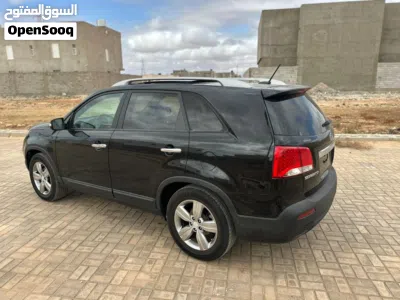 Kia Sorento EX 4