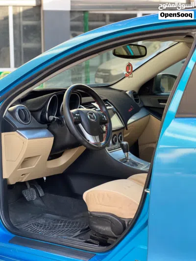 Mazda 3 Turbo Premium Plus 3