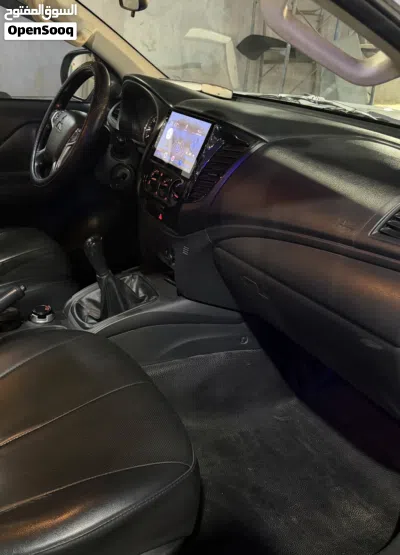 Mitsubishi L200 Standard 2
